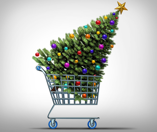 Christmas tree in shopping cart representing 2014 holiday online sales and mobile commerce results
